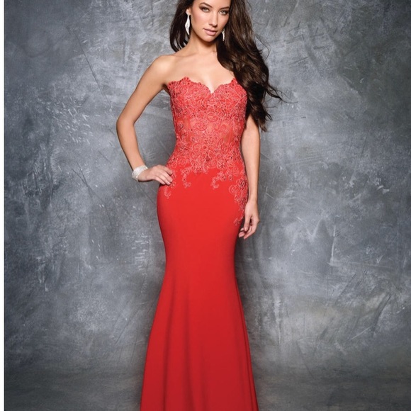 Nina Cancci 7357 Red (Formal Prom) Dress Size 2 - Picture 2 of 5